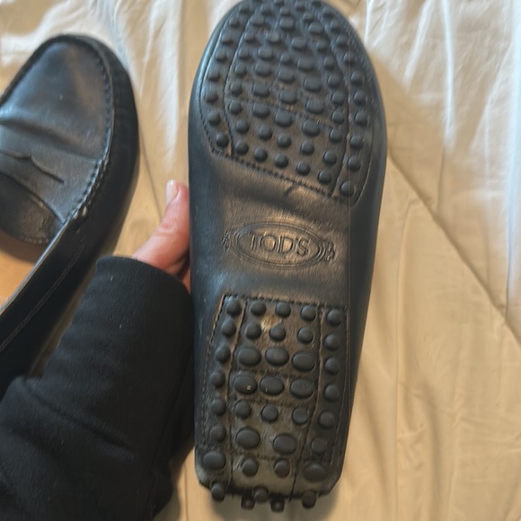 Tod’s Black Driving Loafers - 6.5 AKA 36 1/2 - Picture 3 of 9